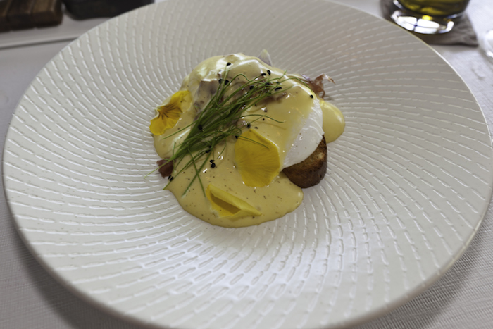 Eggs Benedict